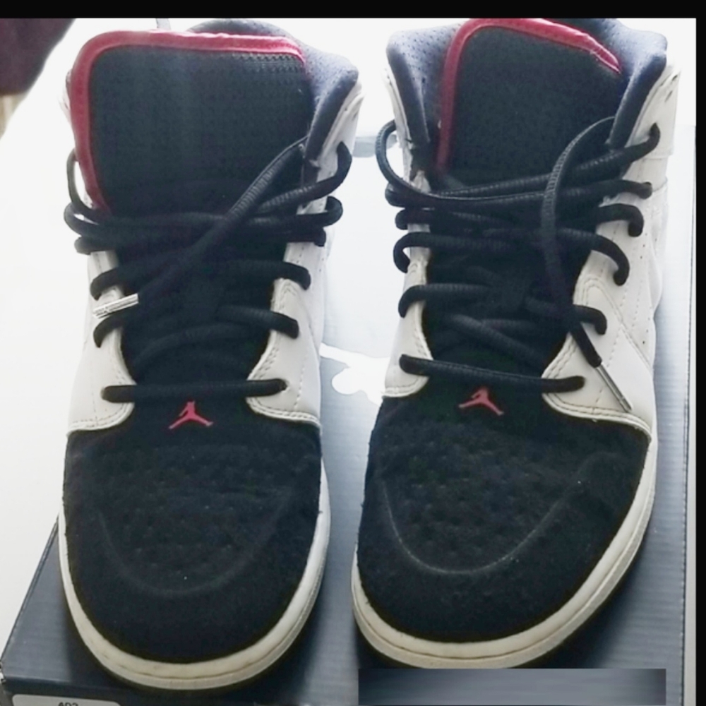 Nike Air Jordan 1 '99 Black Toe BG Boys Size 7